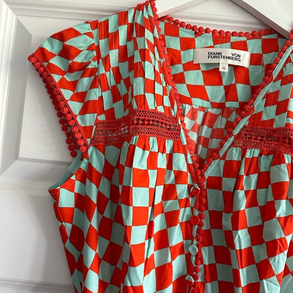 DIANE VON FURSTENBERG Sinead Belted Printed Crochet-Trimmed Poplin Midi Dress - Picture 3 of 11